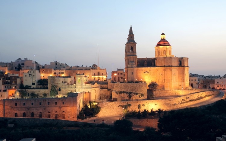 Malta vacation sights travel countries without quarantine on return